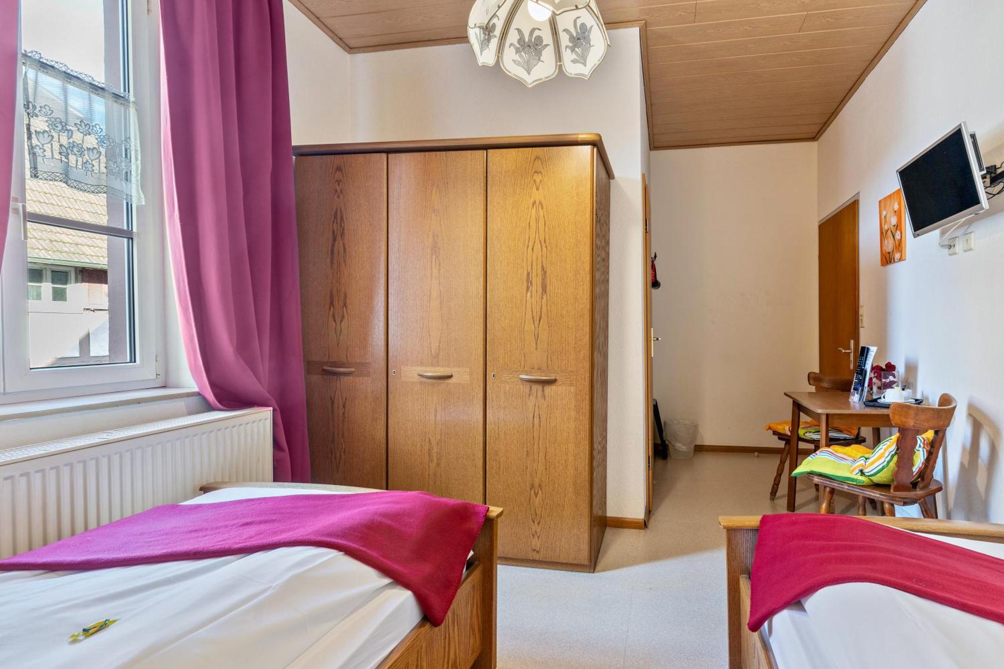 Gasthaus Zum Schwanen أوبركيرش المظهر الخارجي الصورة